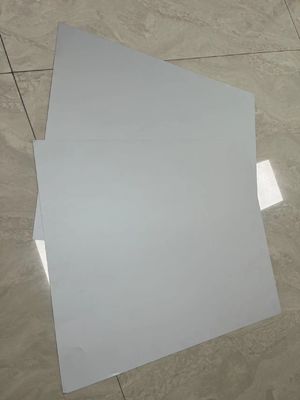 22-25 s Üretim Süreli ve 0.15 mm-0.28 mm Kalınlığında Gri Beyaz İşlemsiz Baskı Kalıbı