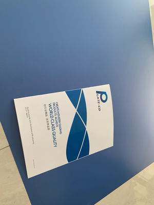 110-130 Mj/Cm2'lik maruz kalma enerjisi ve maksimum bobin genişliği 1350 mm'lik mavi termal CTP plağı