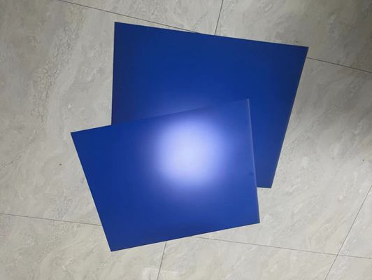 Geliştirilmiş Kayıt Doğruluğu ve Gün Işığında Kullanım İçin Koyu Mavi Kaplamalı Çift Katmanlı Termal CTP Baskı Kalıbı