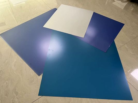 0.15-0.30mm Kalınlığı ve 100-140 Mj/cm2 Lazer Enerjisi ile Offset Makinesi için Alüminyum CTCP Baskı Plağı