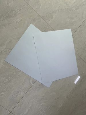 100,000-300,000 baskı için 0.15mm/0.30mm kalınlığında işlemsiz gri beyaz CTP baskı plağı