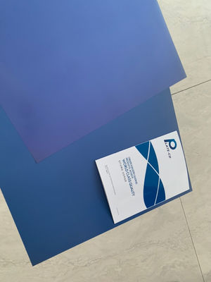 110-130 Mj/Cm2'lik maruz kalma enerjisi ve maksimum bobin genişliği 1350 mm'lik mavi termal CTP plağı