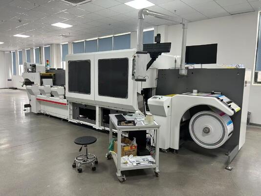 Tek renkli Çift taraflı baskı, baskı çözümleri için tasarlanmış su bazlı pigmentli mürekkep teknolojisine sahip dijital baskı makinesi